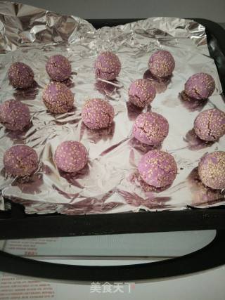 Roasted Purple Sweet Potato Oatmeal Balls recipe