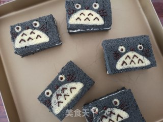 Totoro Cream Layer Cake recipe