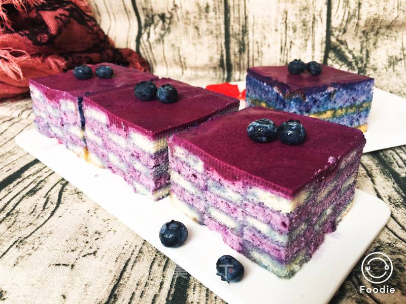 Blueberry Mousse Cake