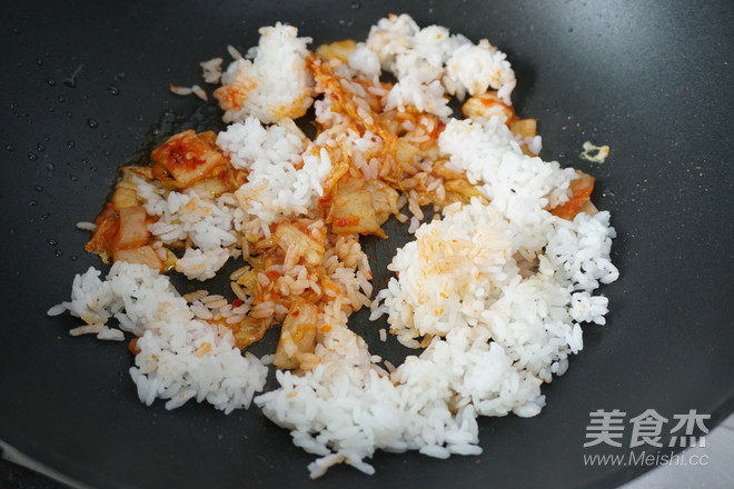 Fried Rice with Kimchi and Avocado recipe