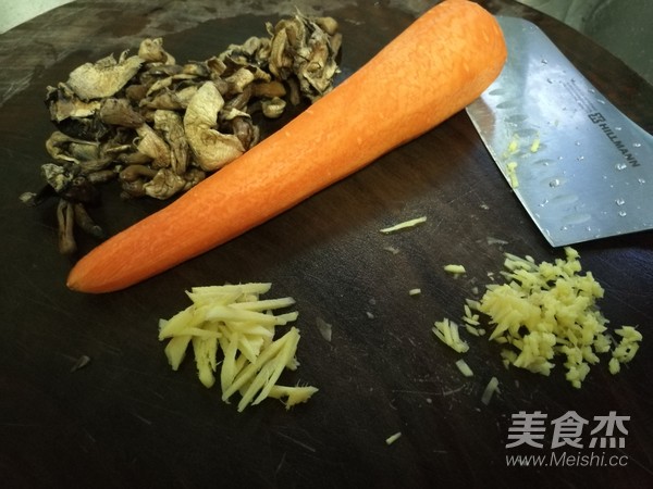 Carrot Pork Bun recipe