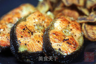 Pan-fried Salmon Steak recipe