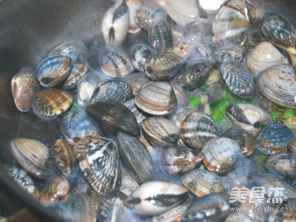Spicy Fried Clams recipe
