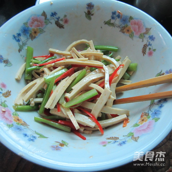 Tofu Shredded Celery recipe