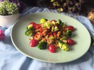 Stir-fried Lotus Root with Red Pepper recipe