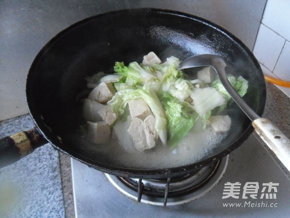 Braised Tofu with Cabbage Leaves recipe