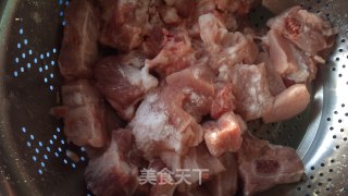 Delicious Moulded Bamboo Shoots Steamed Ribs recipe