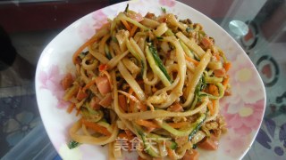 Ham and Egg Fried Noodles recipe