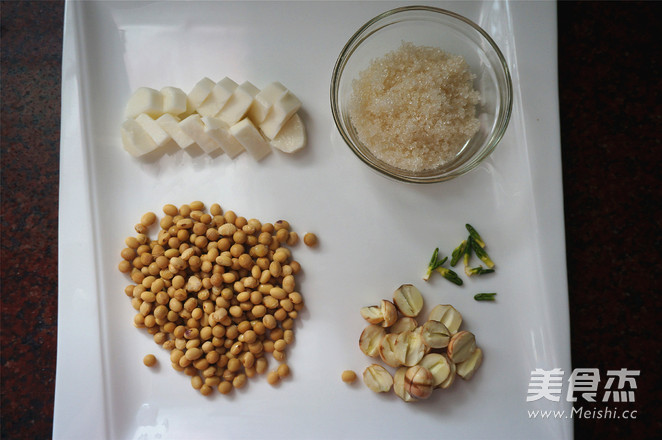 Yam Lotus Seed Soy Milk recipe