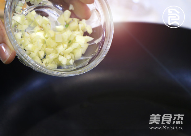 Stir-fried Soy Sauce Garlic Fried Rice "xia Fan" Reissue recipe
