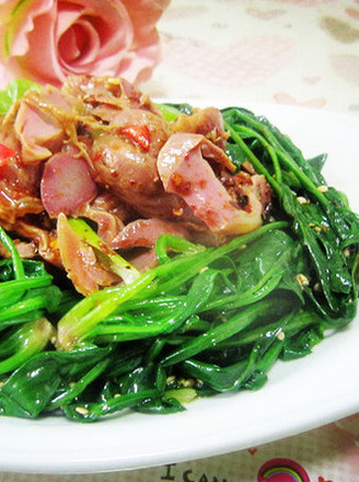 Spinach with Chicken Gizzards recipe