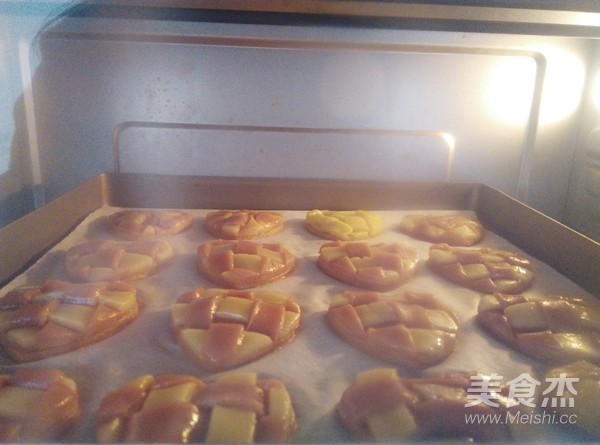 Two-color Applesauce Cookies recipe