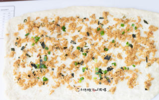 Pork Floss Buns with Scallion and Seaweed recipe