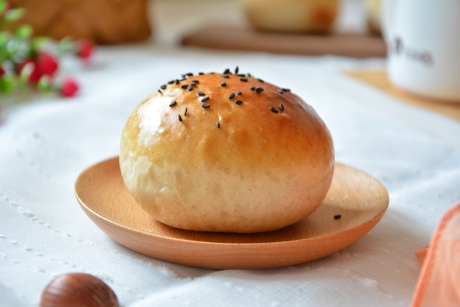 Brown Wheat Bean Paste Meal Buns recipe