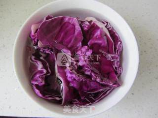 Nepeta Mixed with Red Cabbage recipe