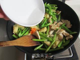 Fried Chicken with Double Bamboo Shoots recipe