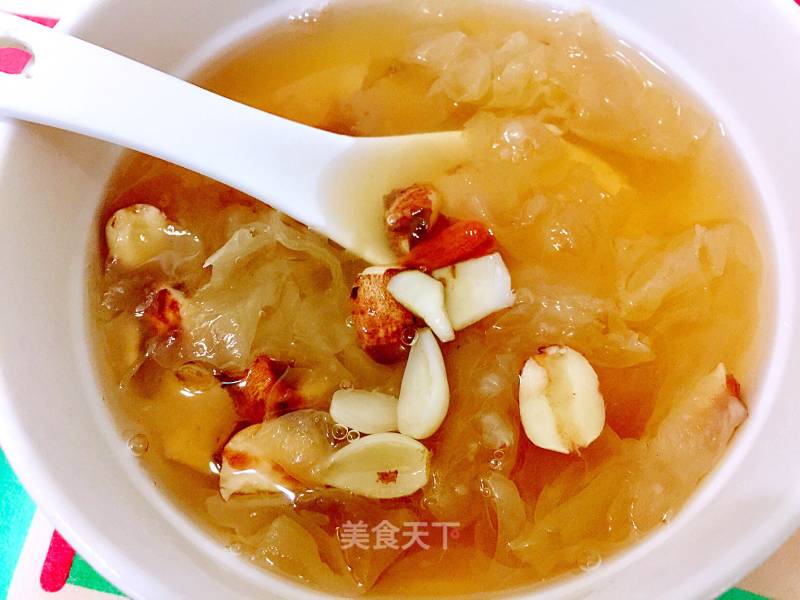 Tremella Lily Lotus Seed Syrup recipe