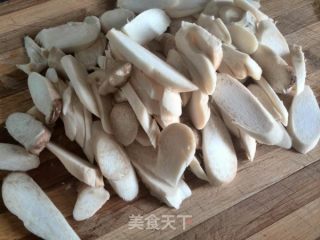 Fried Carrots with Pleurotus Eryngii recipe