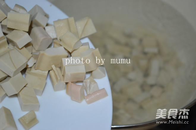 Tofu with Alfalfa Vegetables recipe