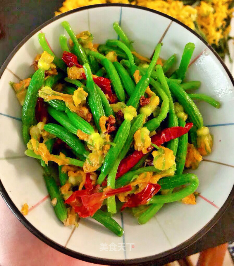 Stir-fried Cucumber Flower recipe