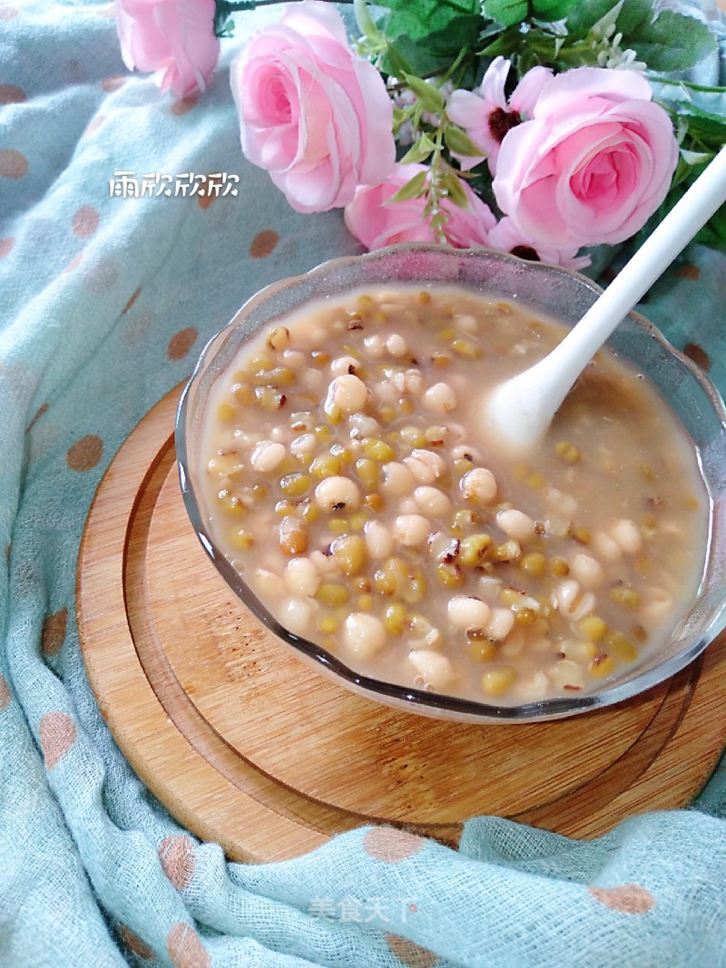 Coix Seed and Mung Bean Soup recipe