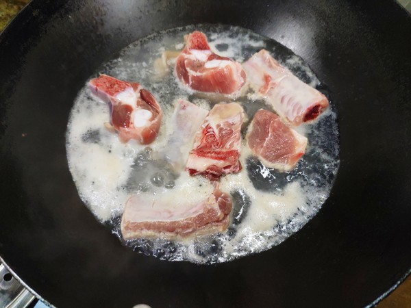 Cordyceps Flower Pork Ribs Soup recipe