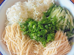 Northeast Pot Mixed Homemade Cold Dishes (quick and Minimalist Vegetarian) recipe