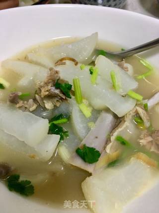 White Radish Lamb Bone Soup recipe