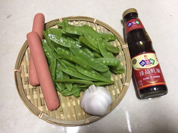 Fried Sausage with Snow Peas recipe