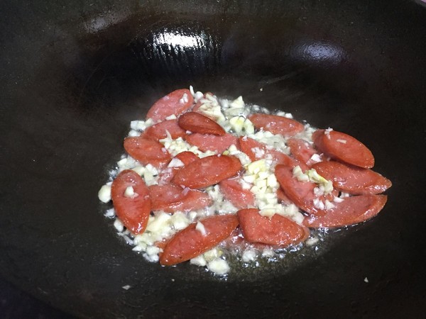 Fried Sausage with Snow Peas recipe