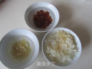 Peach Gum Snow Lotus Seed Tremella Soup recipe