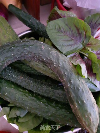 Cucumber Seaweed Egg Soup recipe