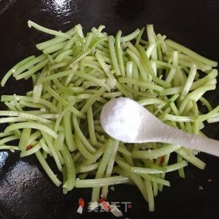 Stir-fried Potato Stem recipe