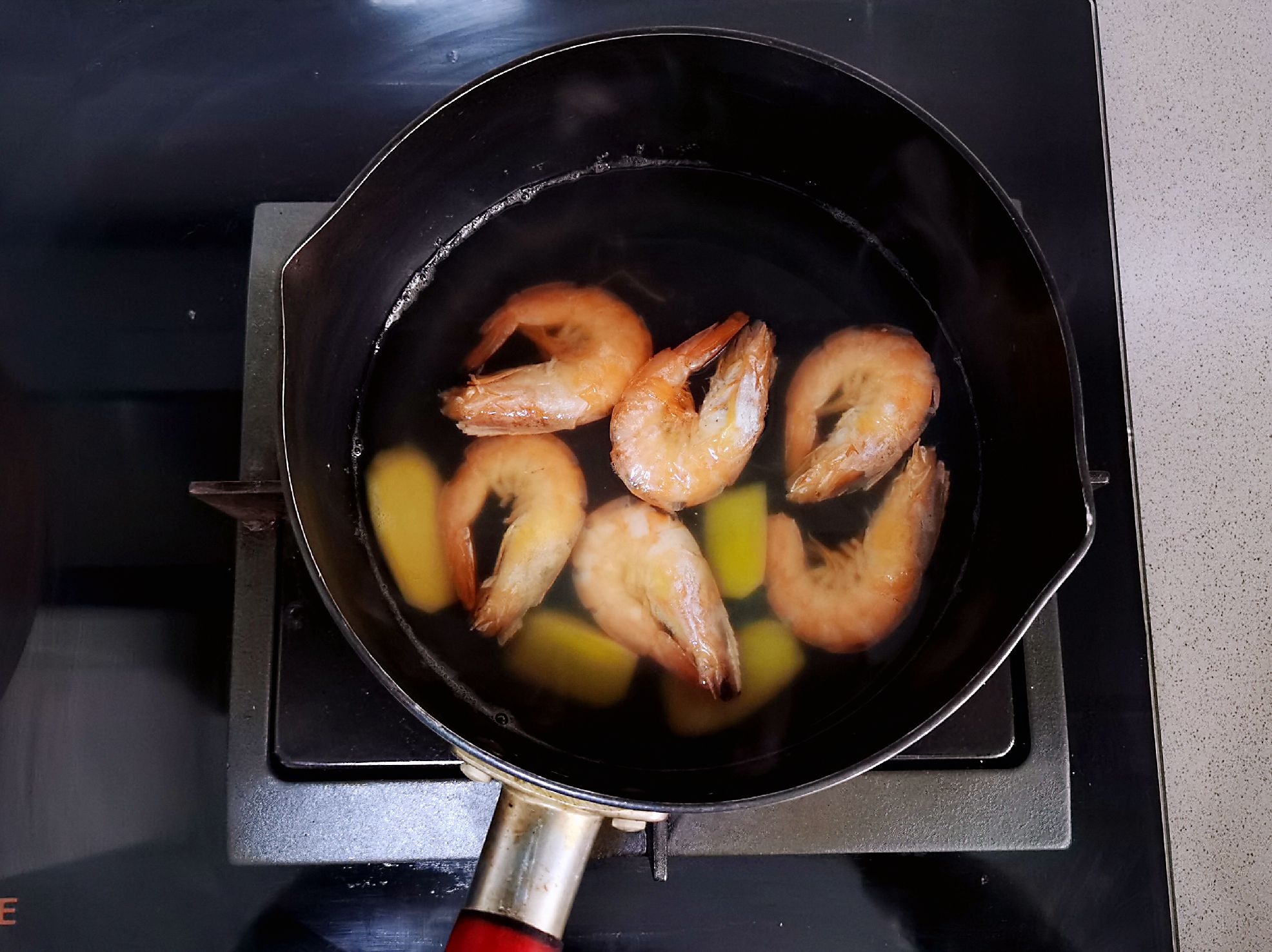 A Must for Lazy People, The Shrimp Fried Rice is Delicious Enough to Add to The Bottom of The Bowl recipe