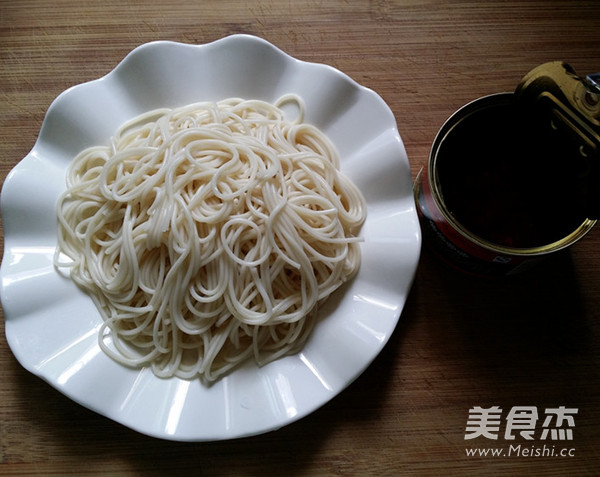 Xiangxi Wild Pork Sauce Noodles recipe