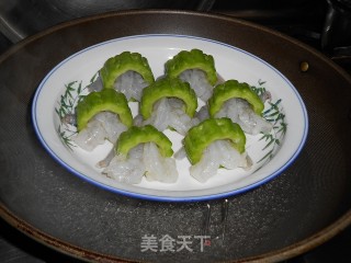 [zhejiang Cuisine] Bitter Gourd Wishful Shrimp recipe