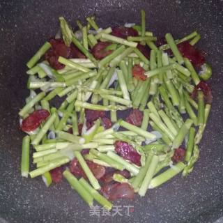 Asparagus Stir-fried Sausage recipe
