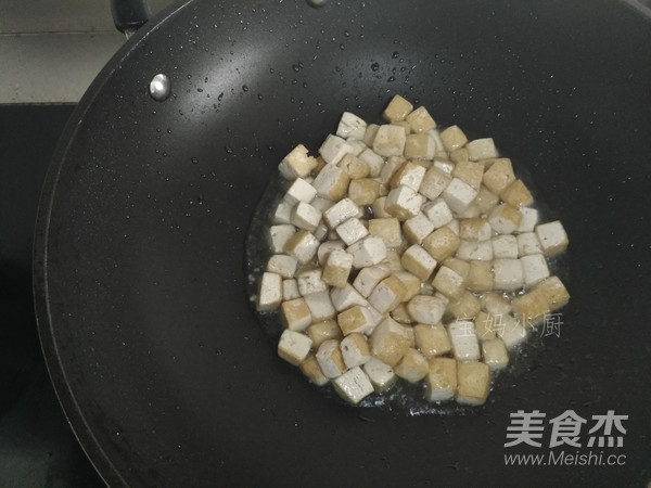 Stir-fried Tofu with Diced Pork and Mustard recipe