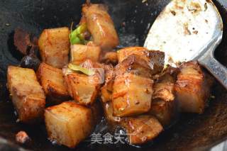 Braised Pork-less Oil Version recipe