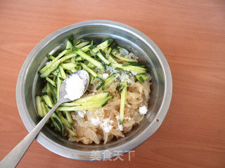 【tianjin】jellyfish Mixed with Cucumber recipe