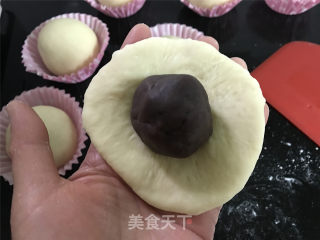 Elk Bean Paste Small Meal Buns recipe