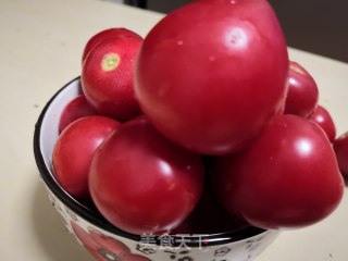 Cherry Tomatoes Mixed with Yogurt recipe