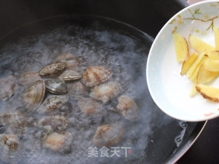 Steamed Egg with Clams recipe