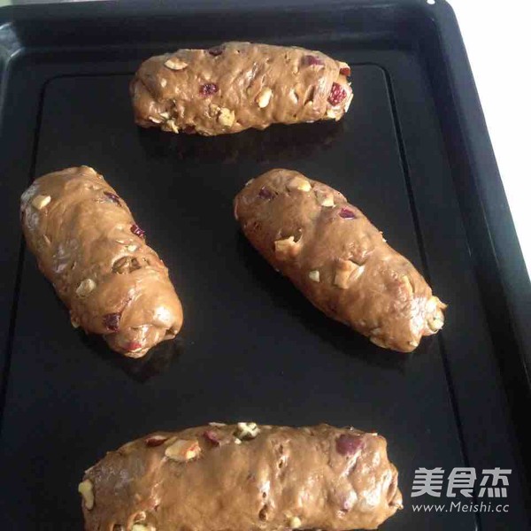 Red Date Walnut Soft European Buns recipe