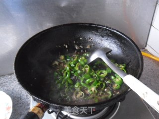 Stir-fried Chili with Black Bean Sauce recipe