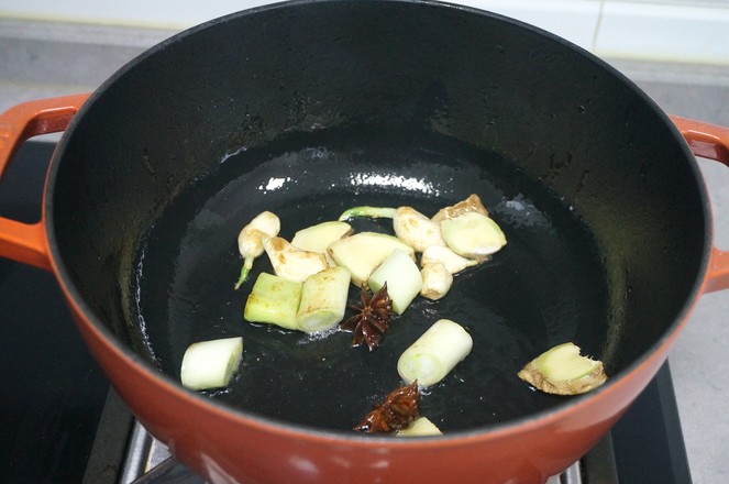 Braised Pork Belly with Bamboo Shoots recipe