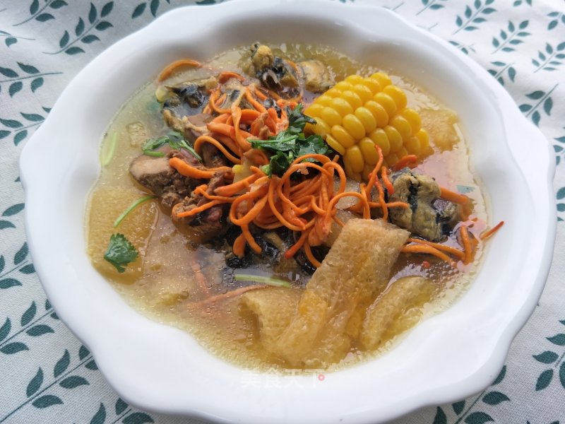 Black Chicken, Bamboo Fungus and Cordyceps Soup recipe