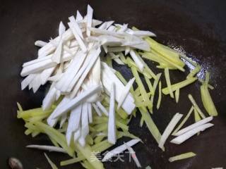Pleurotus Eryngii Fried Potato Shreds recipe