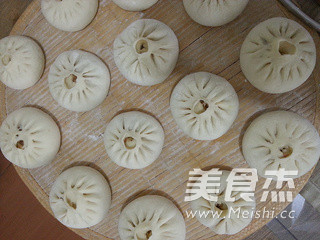 Chinese Cabbage and Pork Buns recipe