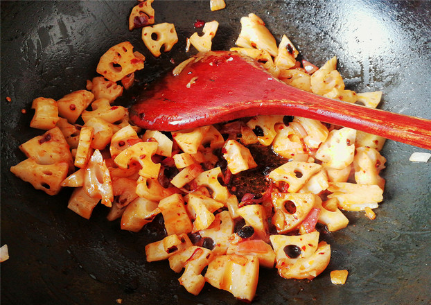 Spicy Fried Lotus Root recipe